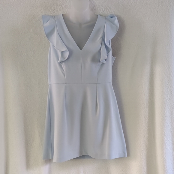 French Connection Dresses & Skirts - FRENCH CONNECTION Light Blue Ruffle SHORT Dress Sz 12 Sleeveless V-neck